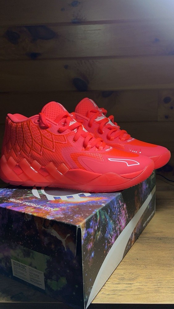 Size 8.5 - PUMA MB.01 Breast Cancer Awareness