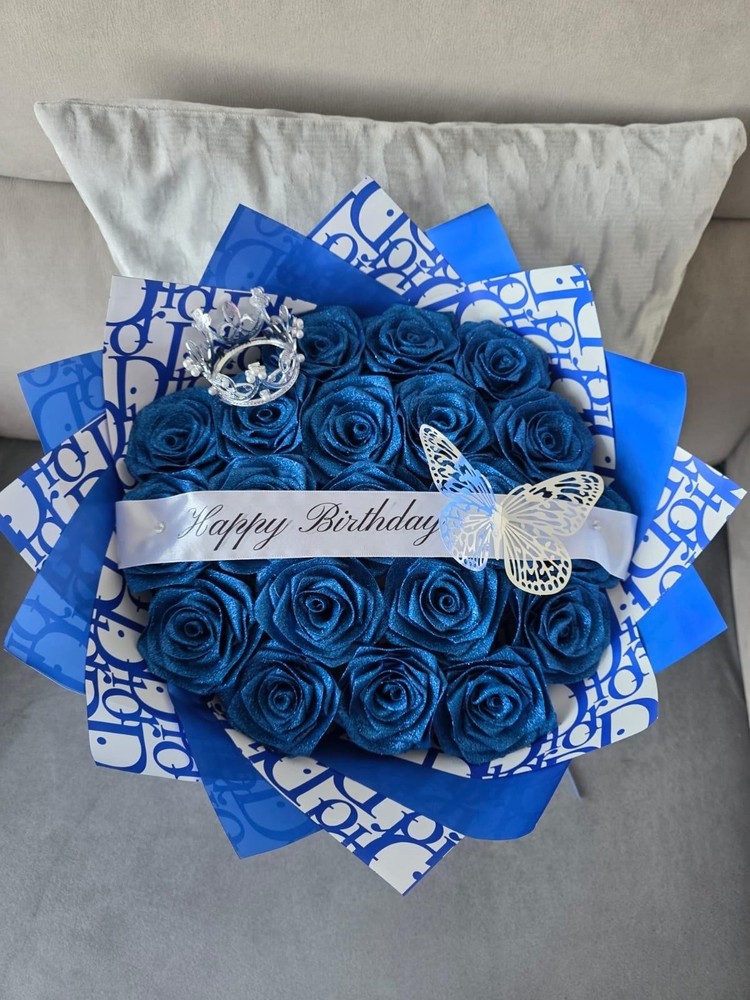Eternal Glitter Rose Bouquet blue - 25 rose only available