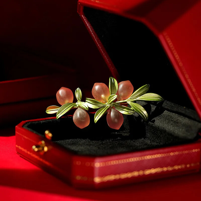 Exquisite Retro Pastoral Plant Brooch Scarf Buckle Temperament Pin Accessories