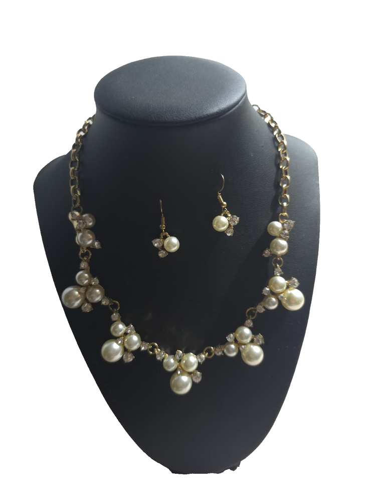 Faux pearl Rhinestone statement Bib necklace and earring set 16