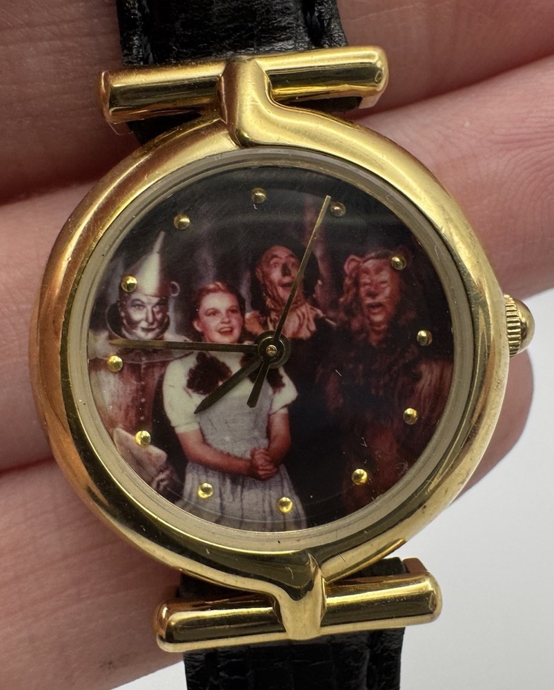 Vintage Fossil Warner Bros Wizard of Oz Watch – Dorothy & Friends – Working