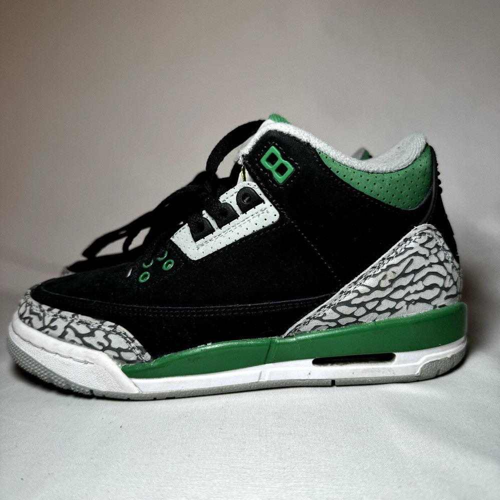 Nike Air Jordan 3 Retro GS Pine Green Men's Shoes - Size 5 - 398614 030