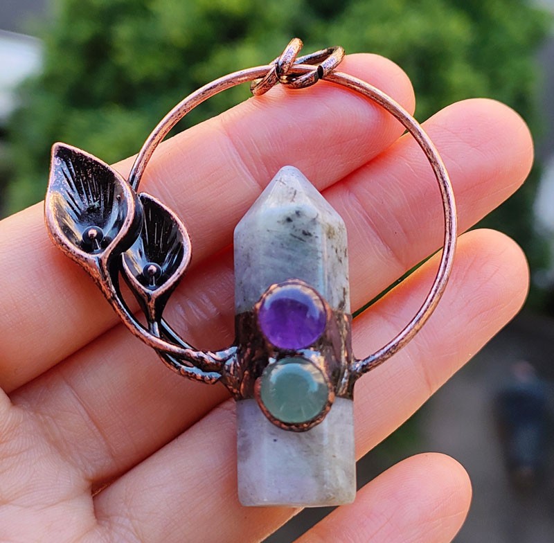 5pcs Natural Labradorite Gems Pendants Amulet Magic Love Luck Charm