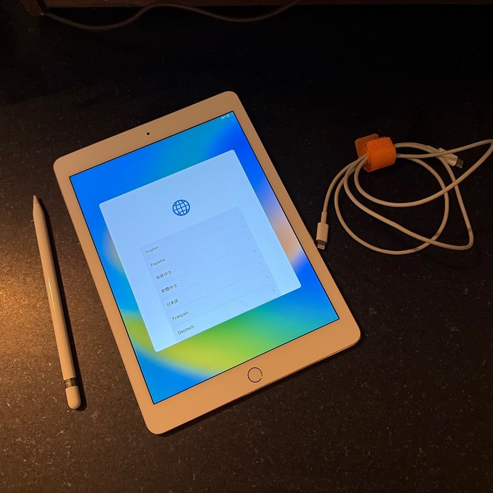 Apple iPad Air 2 (MGKL2LL/A) 64GB (A1566) WiFi - Rose Gold