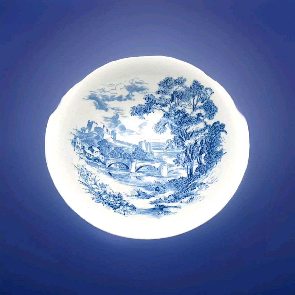 Wedgwood Blue White Enoch Bowl - Elegant Countryside Side Table Decor