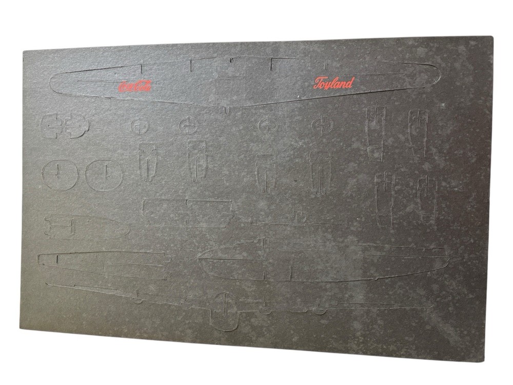 1942 WWII Coca-Cola Army Mitsubishi T-96 1:72 Scale Model - Japan NHB