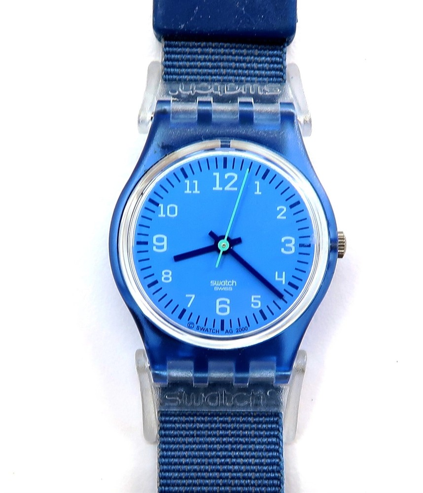 Vintage Swatch BLUE PRINCESS LN133 Ladies Watch with Case Papers 2001 New Battery