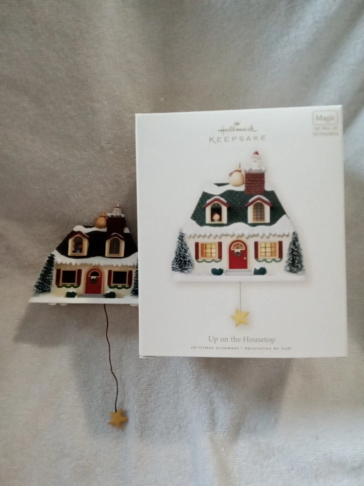 up on The Housetop Hallmark Ornament Keepsake 2007