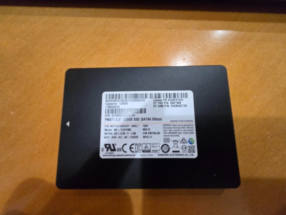 Lenovo 00KT008 128GB SSD SSD0E97934