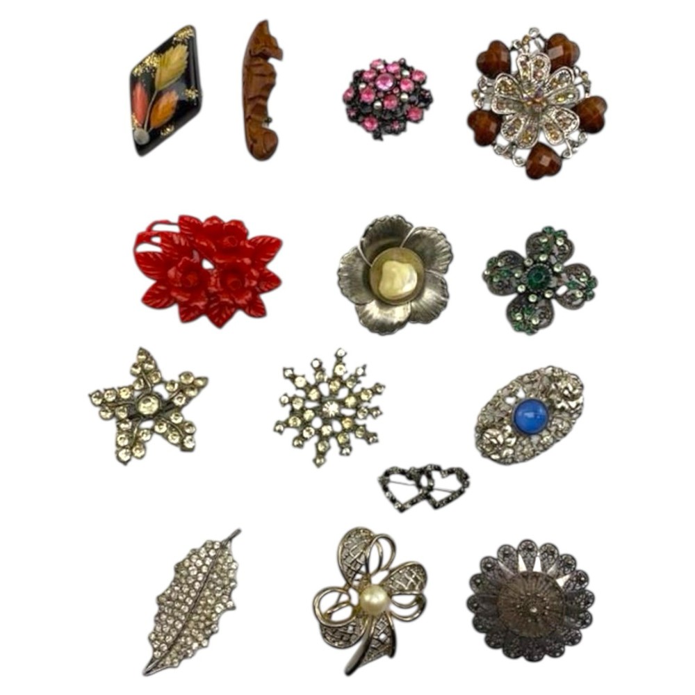 Brooches Lot Of 14 Mixed Brooches Estate Sale Celluloid Silver Tone Good Tone