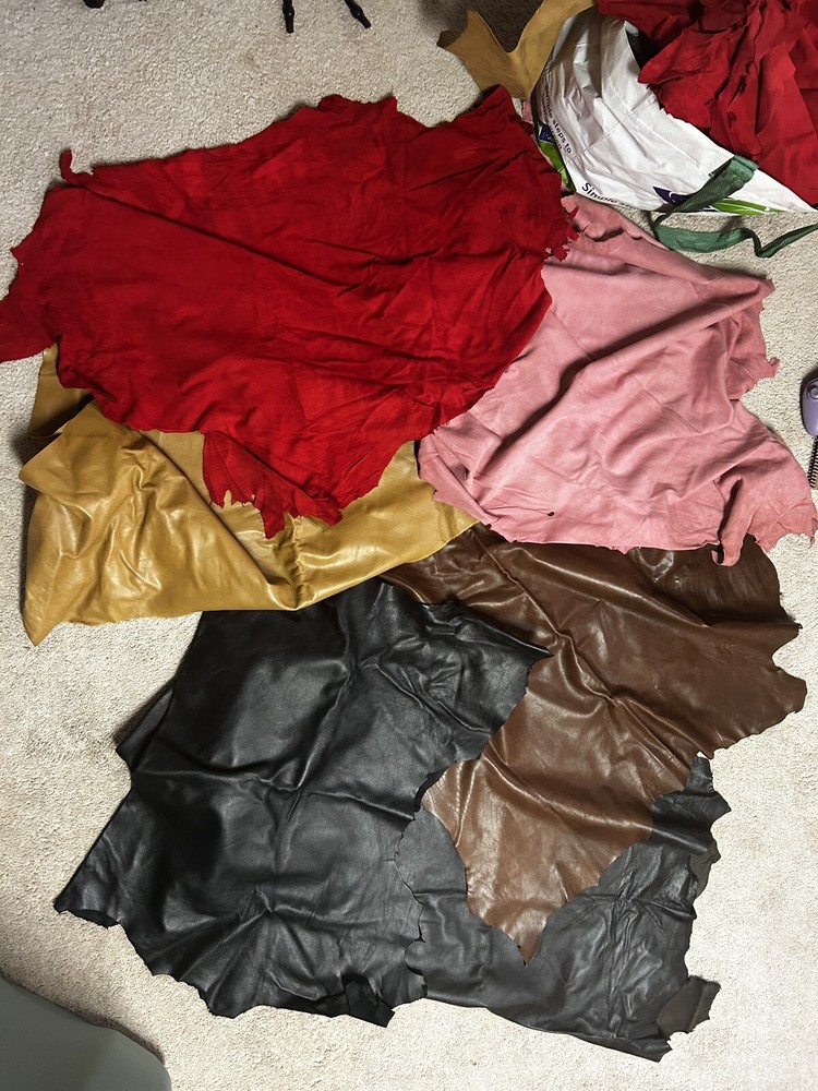 BY POUND Mixed Color Cowhide Remnants Scrap Leather Large Pieces Box