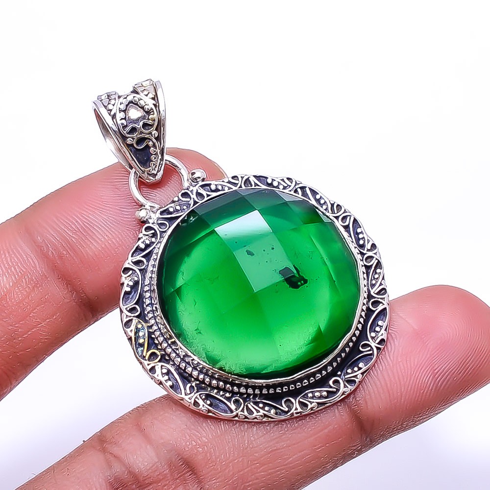 Emerald Simulated 925 Sterling Silver Pendant Valentine Gift 1.95 Inch  