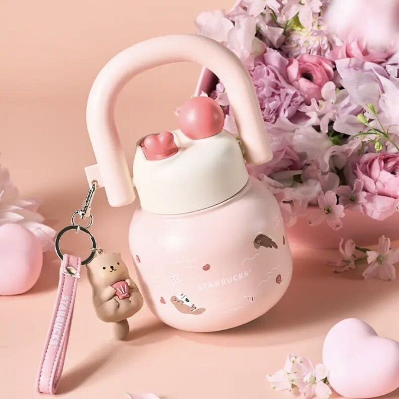 Auténtico vaso Starbucks China 2025 San Valentín 22oz SS con llavero