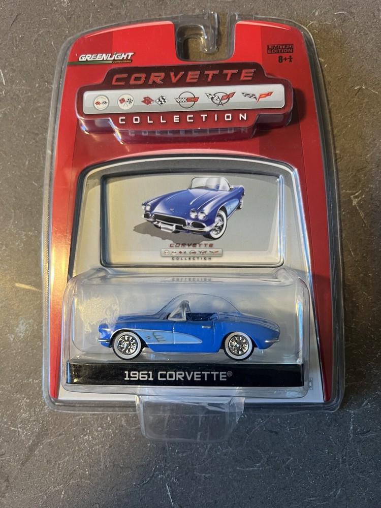 Greenlight Corvette Collection 1961 Corvette Blue 1:64 scale NIP