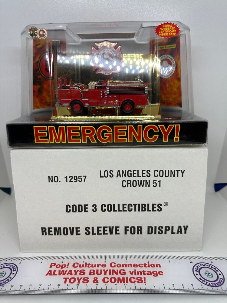Limited Edition Code 3 Diecast Emergency Los Angeles County Crown 51 Fire Engine