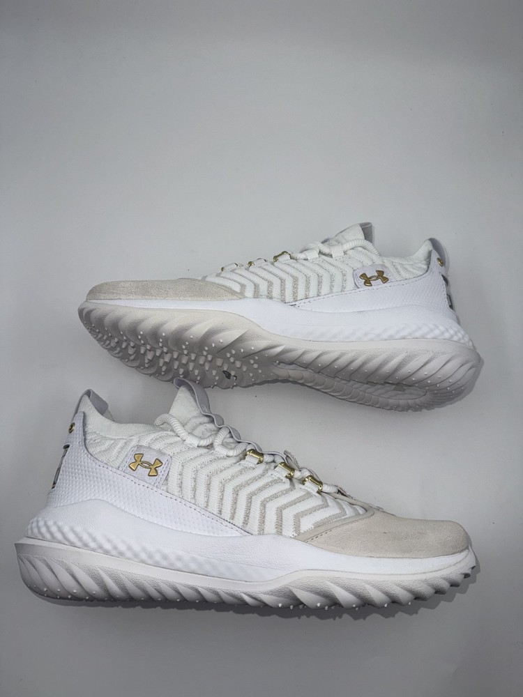 Under Armour Harper 9 Turf White Gold Baseball Shoes Size 9 3027443-101