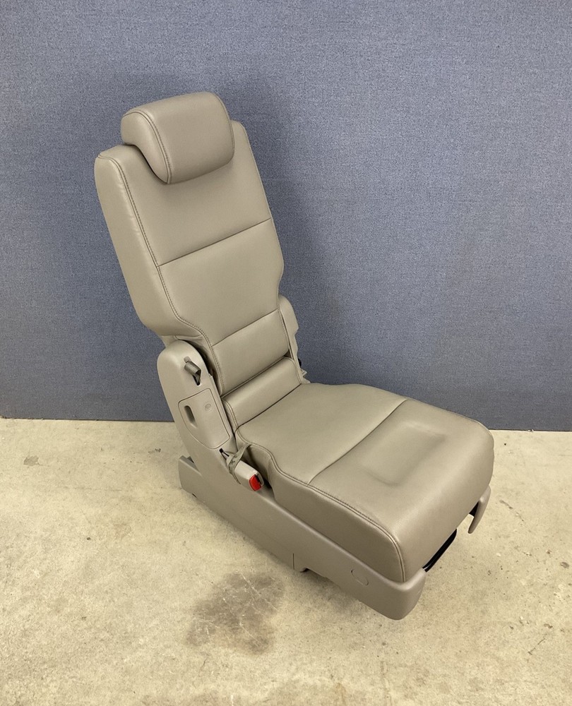 🔵2011-2017 Honda Odyssey Middle Center Jump Seat 2nd Row. Gray Leather. OEM.