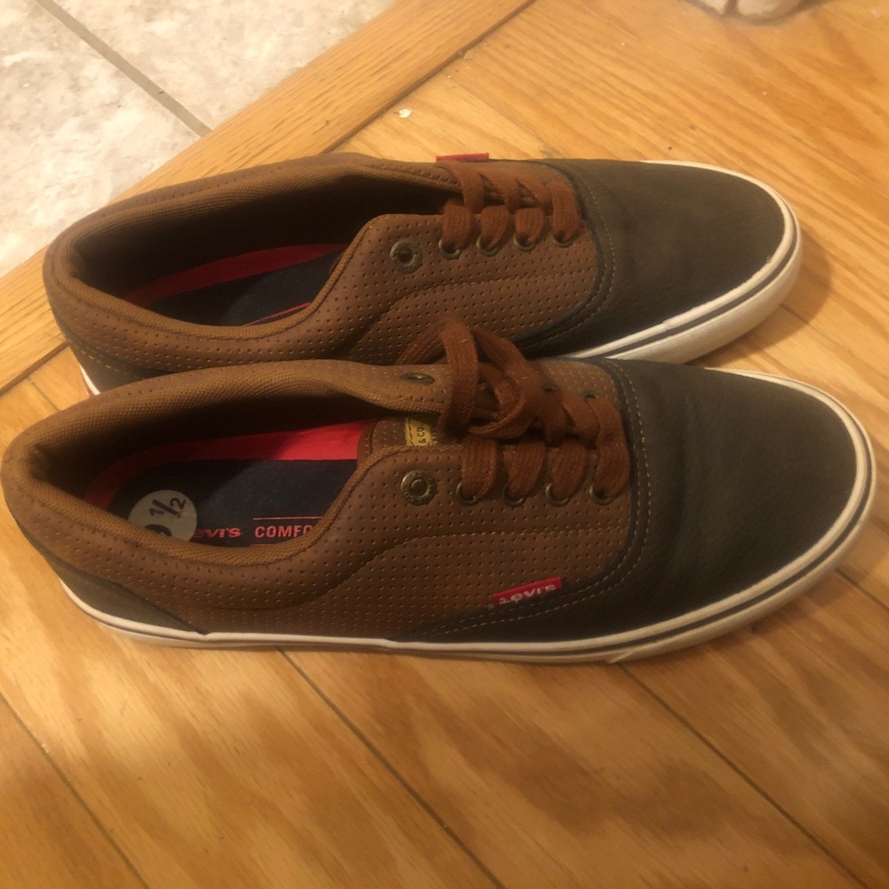 Levis Shoes Mens 9.5 Ethan Perf Casual Sneakers Comfort Brown Lace Up Low Top