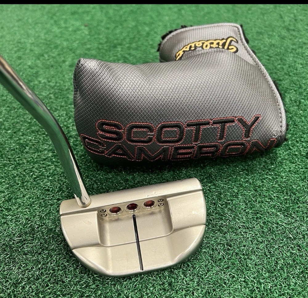 Scotty Cameron Titleist Select Fastback 37in Right Hand Putter with Headcover