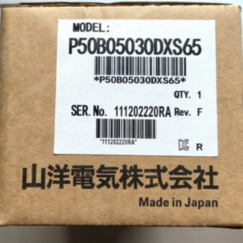 1Pc new Sanyo servo motor P50B05030DXS65 UPS or FedEx