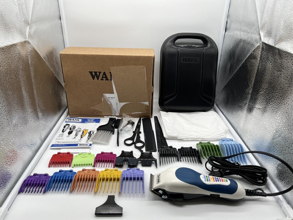Wahl 79300-1001 Color Pro Hair Clipper Kit. Easy Color Coded Clipper Guard