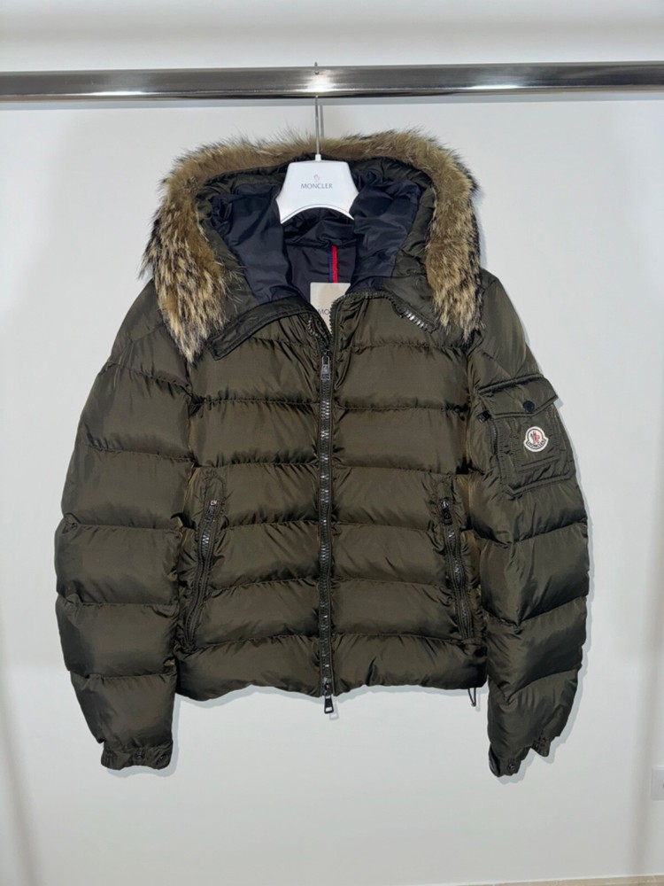 Moncler Byron size 2 olive green puffer jacket