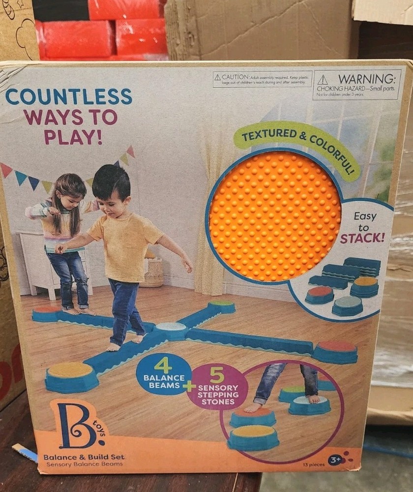 B. toys Interlocking Balancing Beams - Balance & Build Set