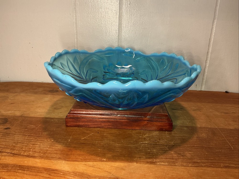Vintage Fenton Opalescent Blue Ruffled Bowl with Water Lily & Cattails Design
