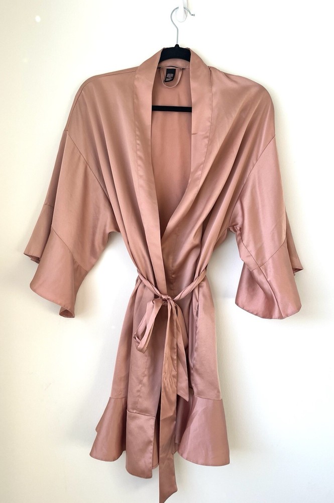 Victoria's Secret Satin Flounce Robe Pink Size-XS