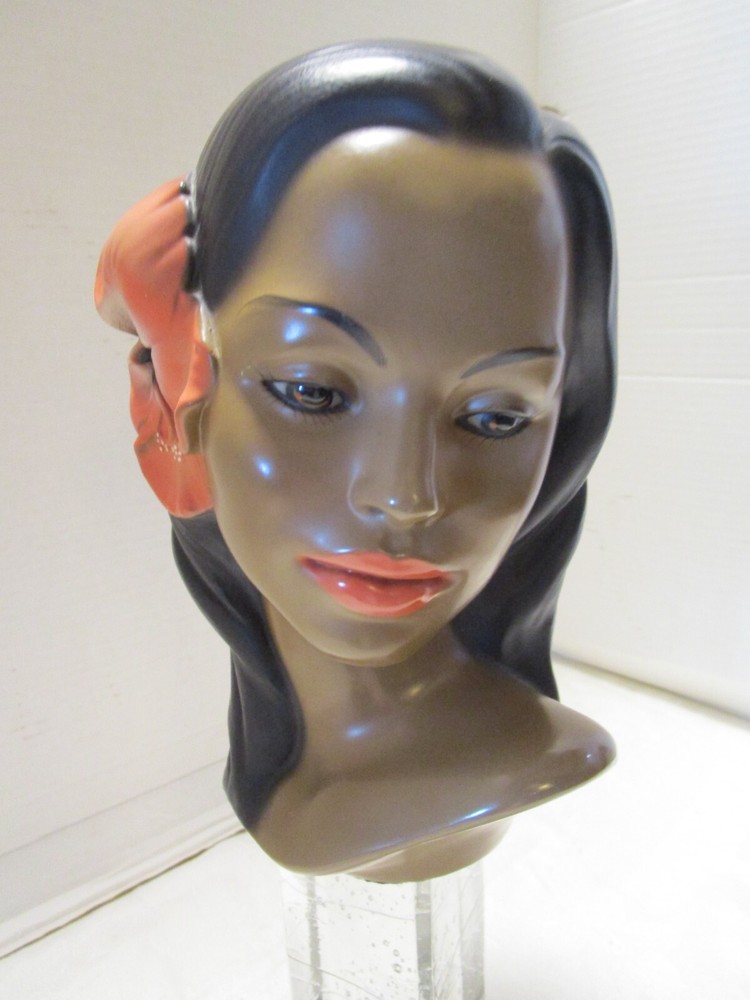 Vintage Marwal MCM Hawaiian Hula Lady Chalkware Sculpture with Hibiscus 9.5 Inch