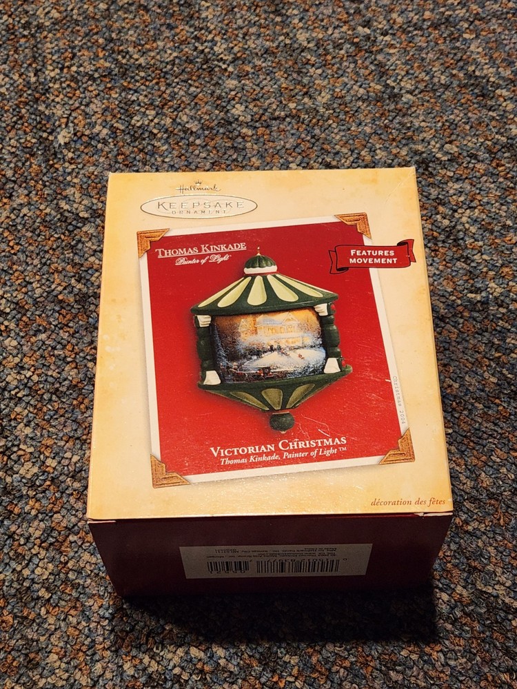 Hallmark Ornament Victorian Christmas Thomas Kinkade Painter of Light Moves 2004