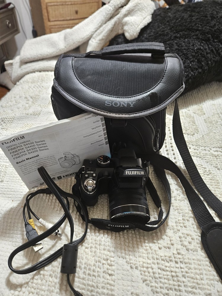 Fujifilm Digital Camera with High-Quality Imaging