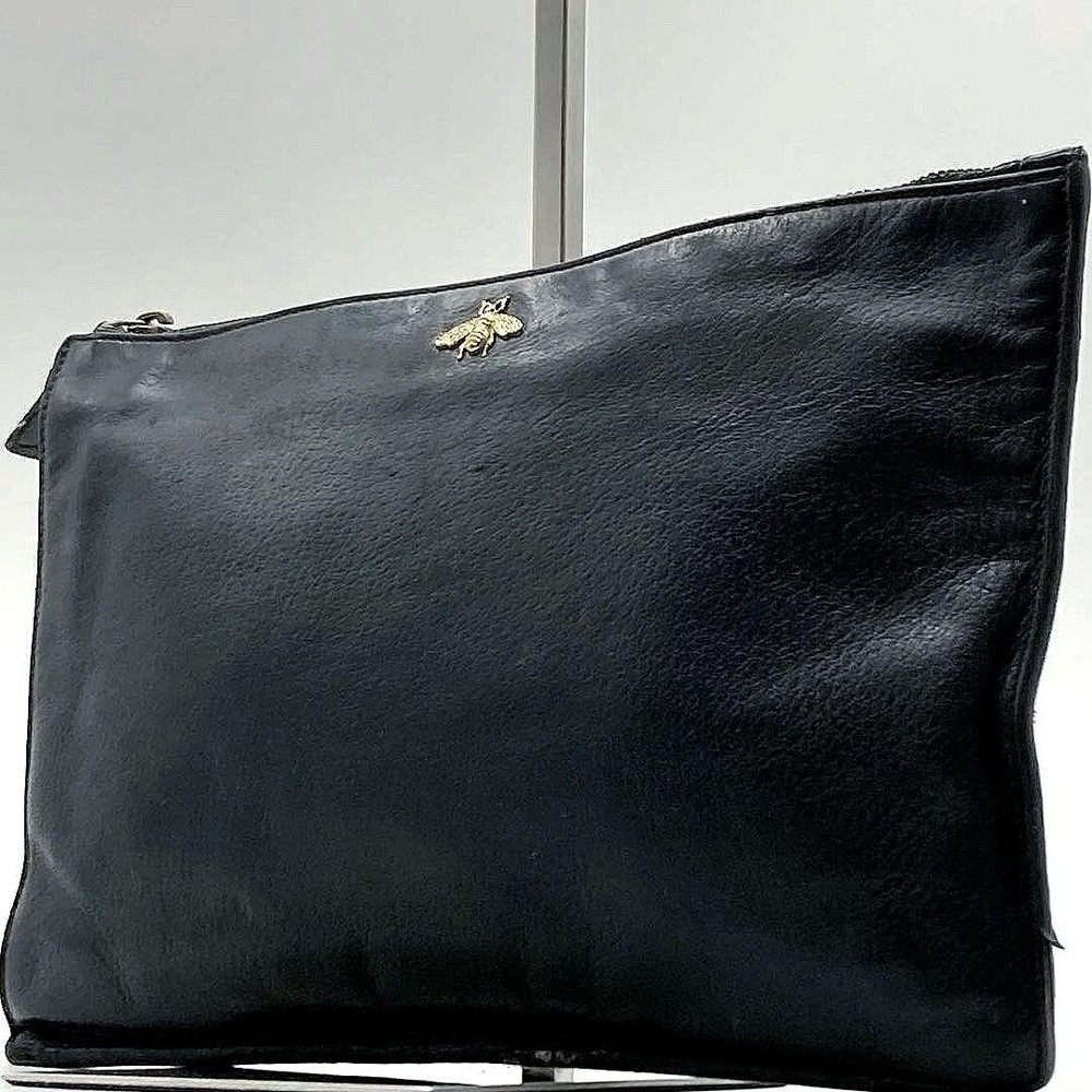 GUCCI Authentic Black Leather Clutch Bag G06081132