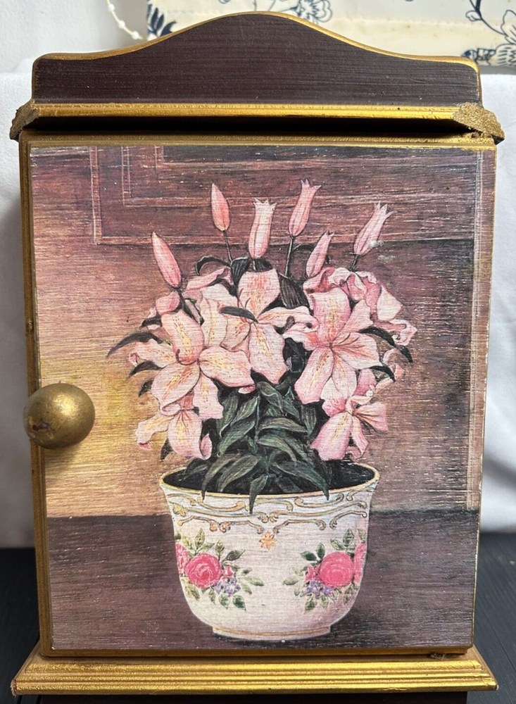 6 Hook mdf wall hanging key rack cupboard - 30cm tall - 21cm width