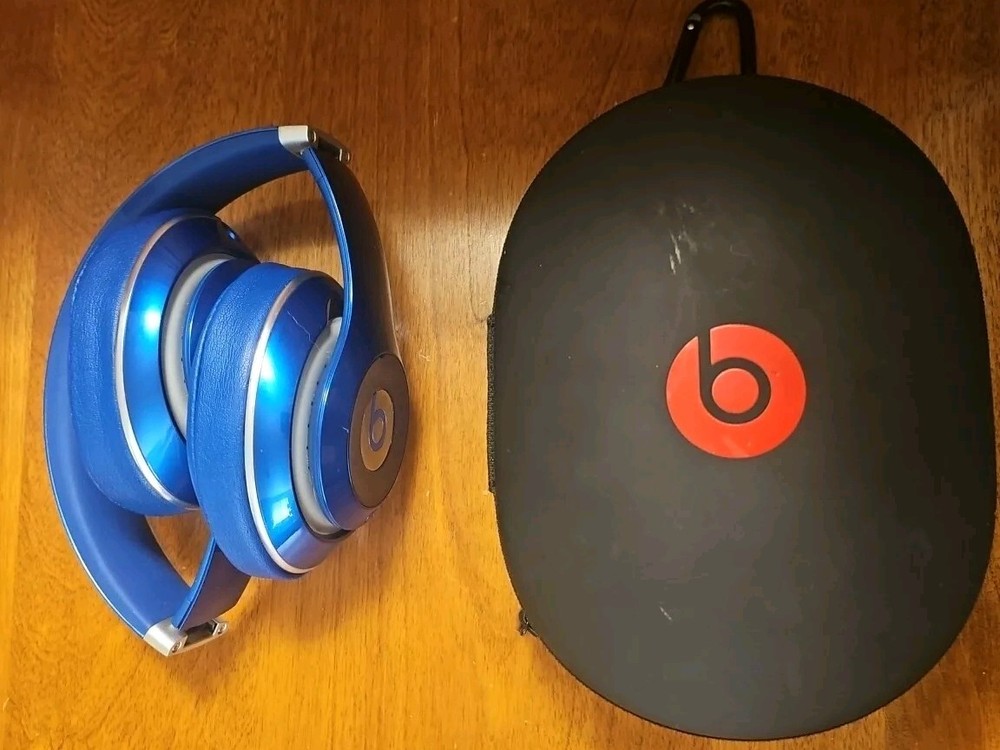 Beats by Dr. Dre Studio 2.0 Over the Ear Headphone - BLUE