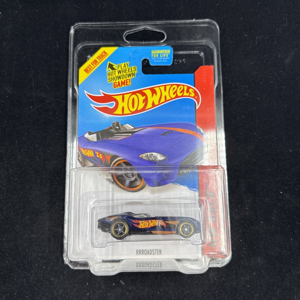 2015 Hot Wheels Super Treasure Hunt RRRoadster HW Race Ships In Protector
