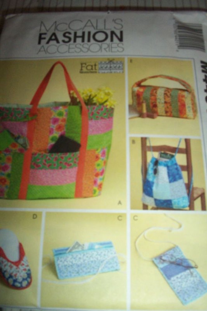 MCCALLS FAT QUARTERS BAG TRAVEL ACCESSORIES PATTERN M4401 FROM 2004