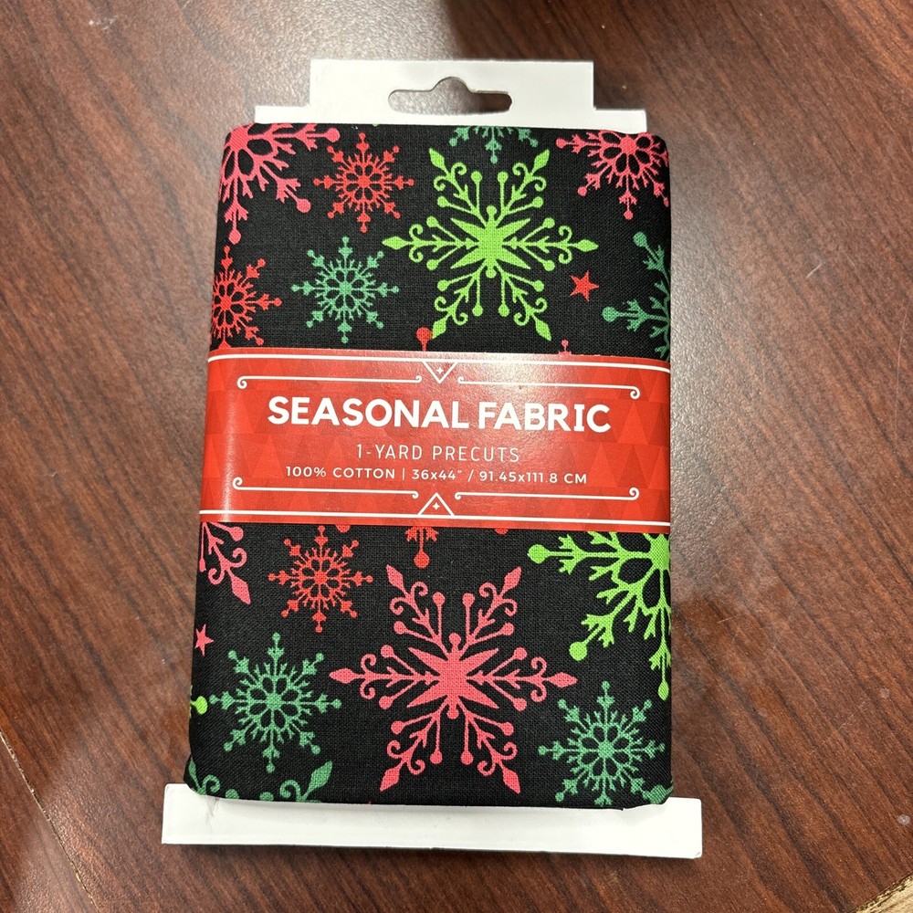 1 Yard Black Snowflake Cotton Fabric - 36