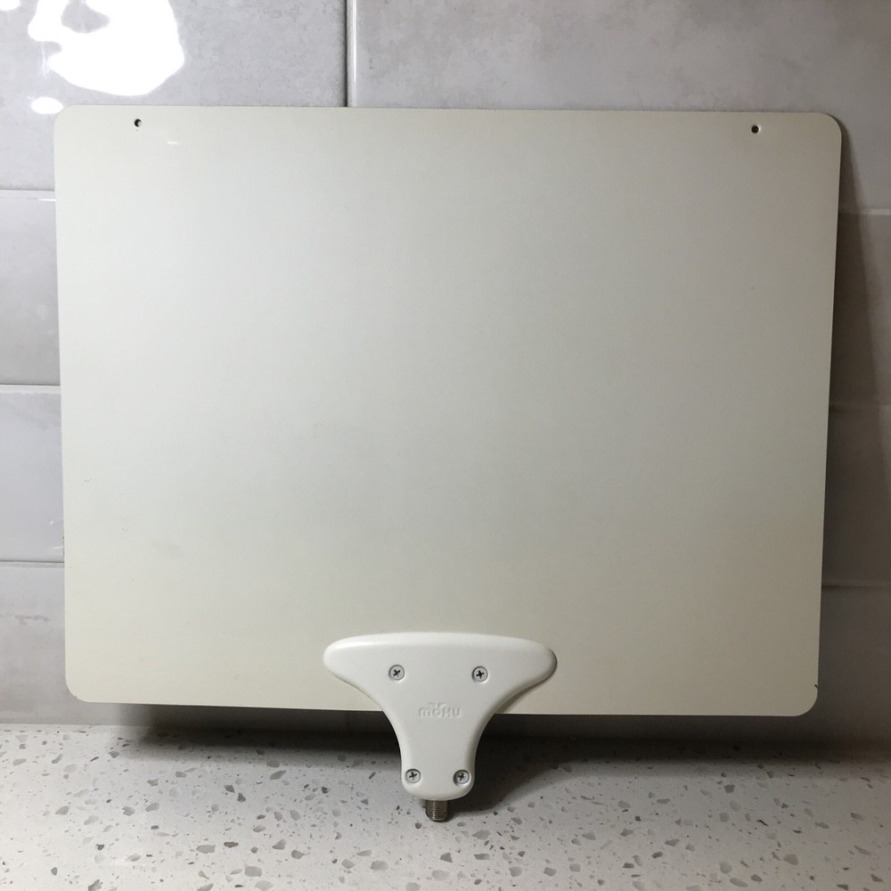 Mohu Leaf Amplified Indoor HDTV Antenna; 50-mile range; white; Used Antenna ONLY