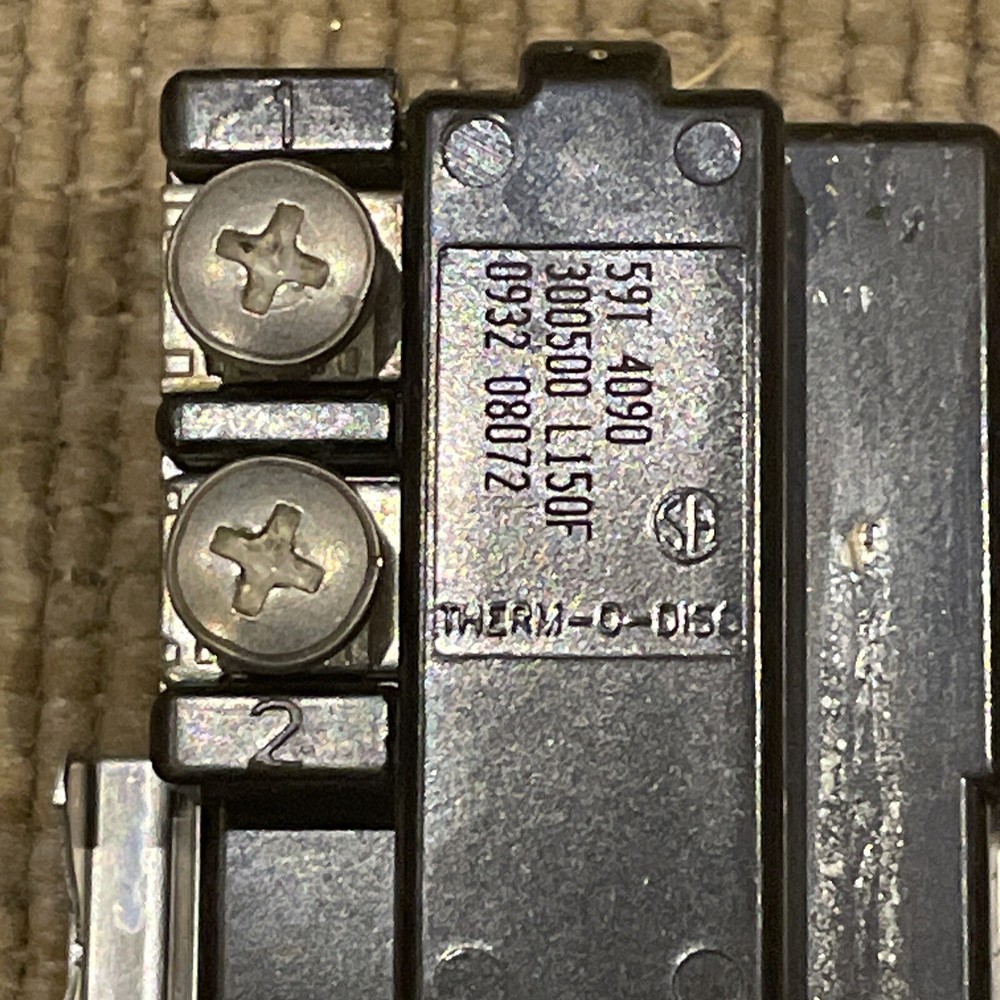 THERMOSTAT FOR DOUBLE ELEMENT TANKS ELECTRIC WATER HEATER 59T 4090-image