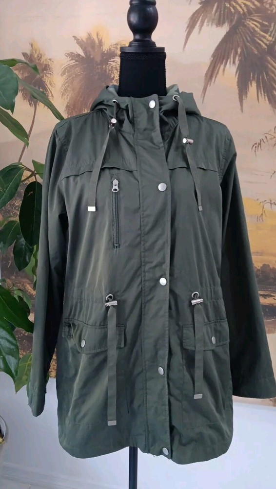 Time and Tru Olive Green/Camo Rain Jacket Coat Size M(8-10)