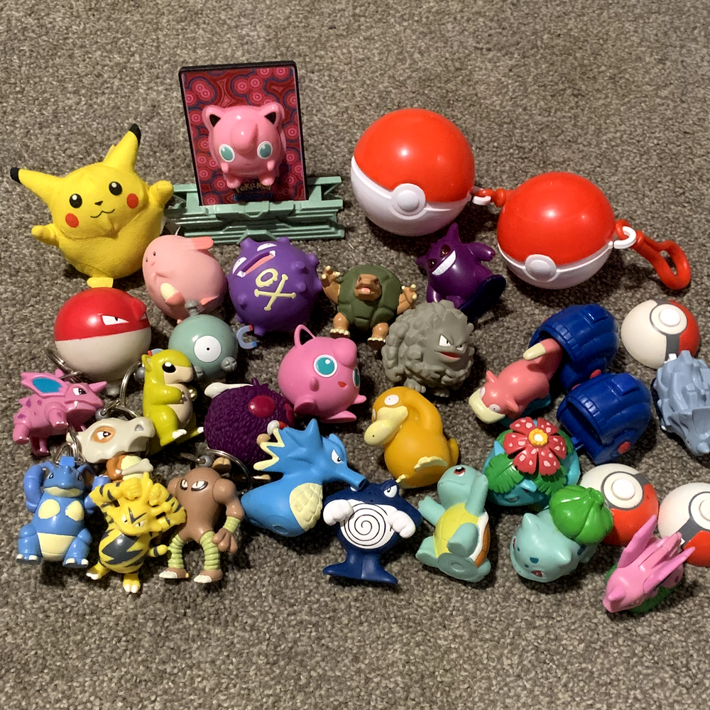 Vintage Pokemon Figures Toys Keychains Tops Burger King 1999