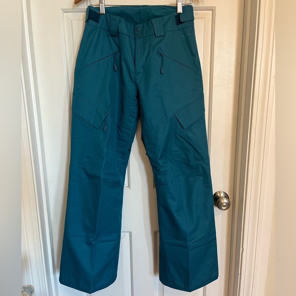 NWOT North Face Teal Ski Snow Pants Small Short