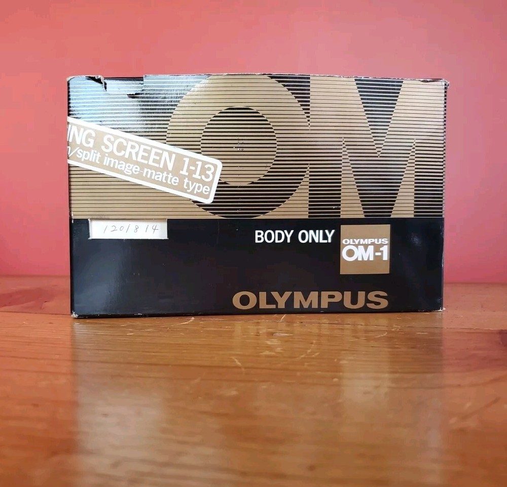 OLYMPUS 35mm SLR Film Camera Body In Original Box Manual Strap Cap Japan