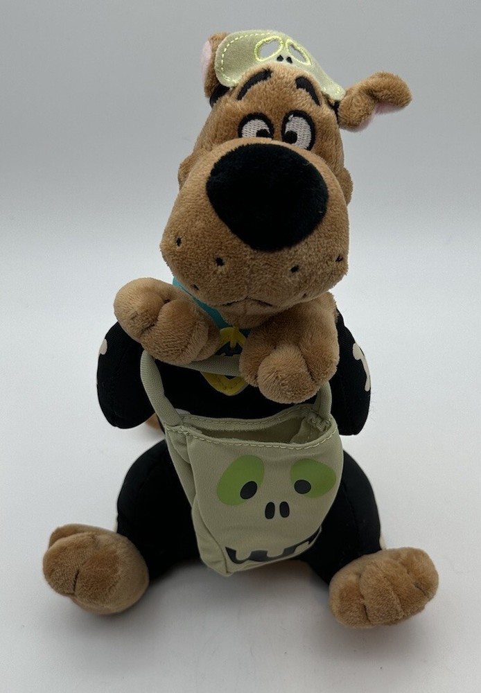 Hallmark Scooby Doo Boo Halloween Talking Vibrating Skeleton Plush WORKS