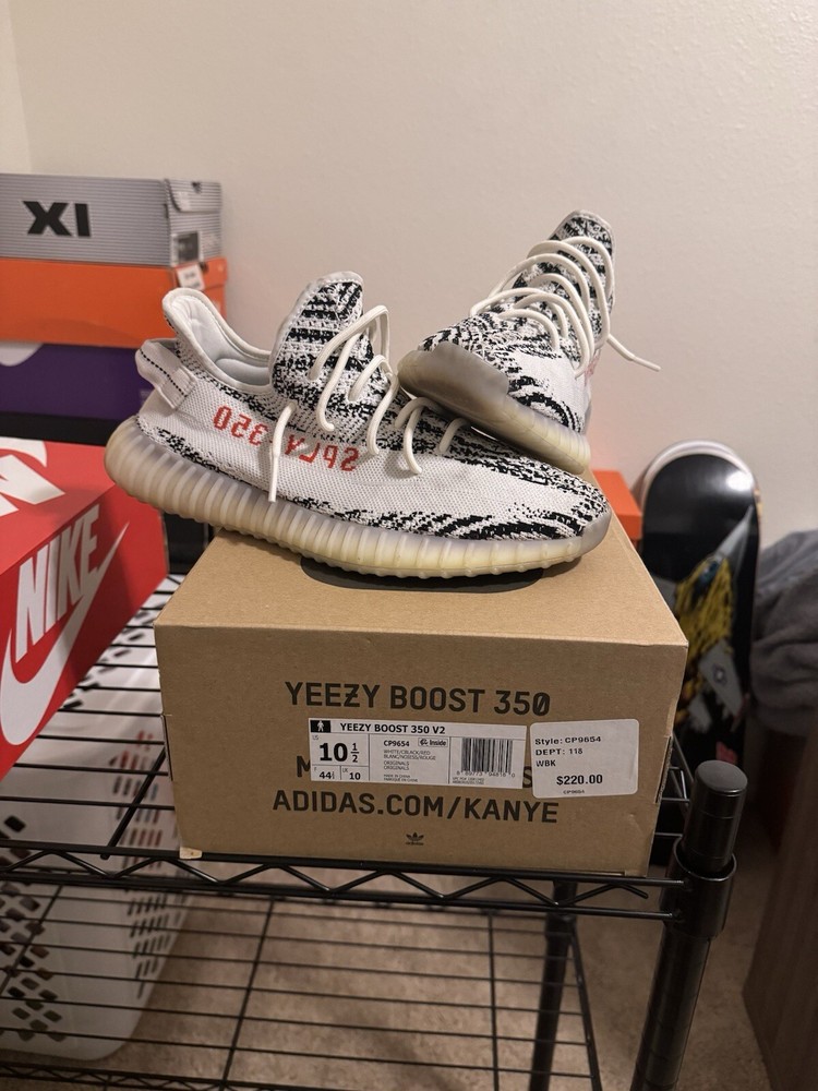 Adidas Yeezy Boost 350 V2 Low Zebra Size 10.5