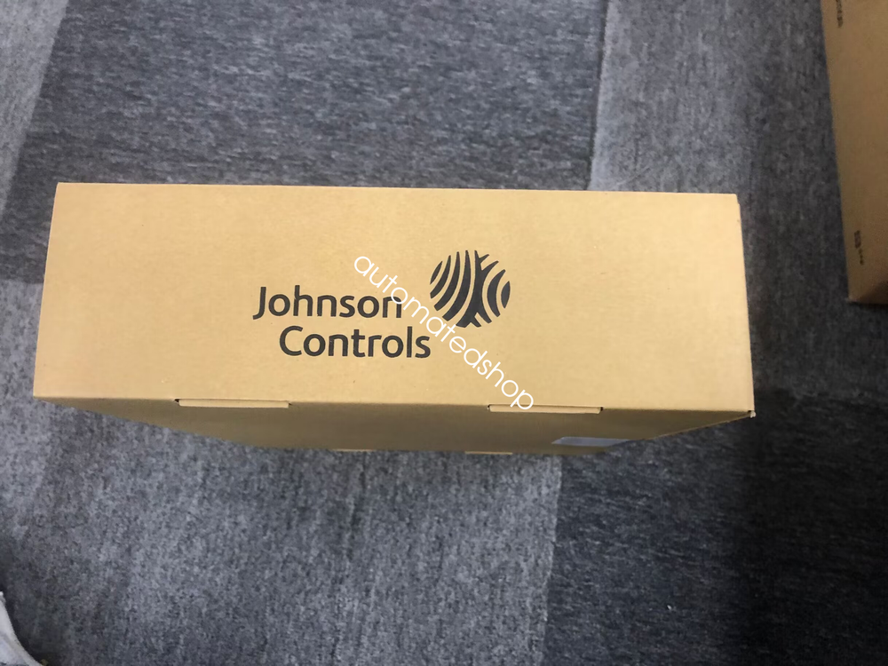 031-02565-000 YORK  Control Board new via FedEx or DHL