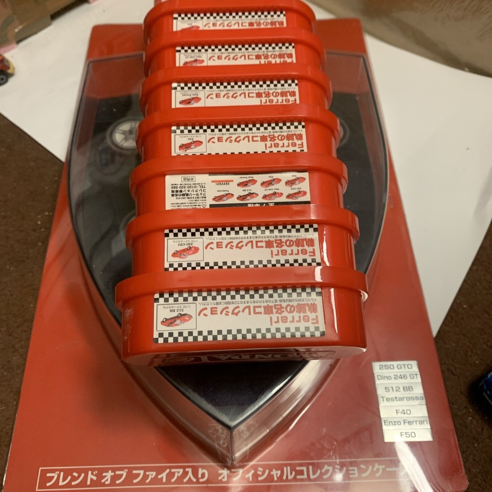 Rare Japan Exclusive Official Ferrari Collection 7 cars with display case Lawson