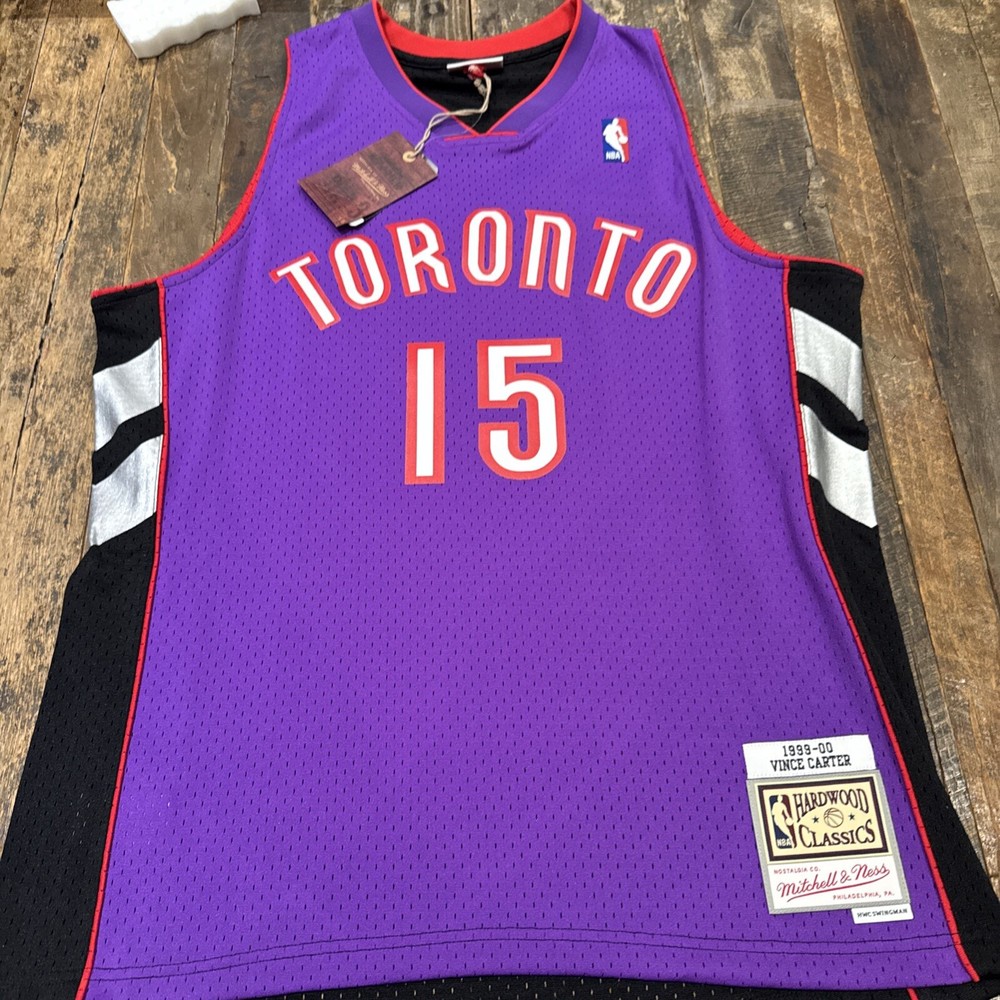 Vince Carter Raptors Mitchell & Ness NBA 1999-2000 Authentic Jersey Large 1 Left