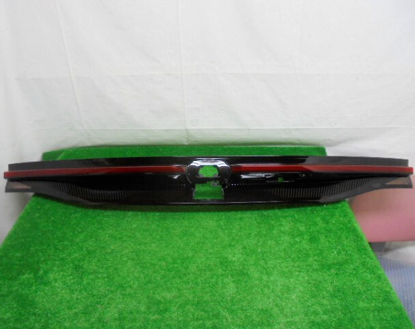 Genuine TOYOTA Crown Crossover AZSH35 Trunk Rear Garnish 81581-30670 KOITO30-464